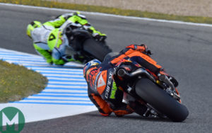 Quatro corridas na sua temporada de MotoGP rookie KTM binned seu motor screamer e mudou para um big bang retimed Quatro corridas na sua temporada de MotoGP rookie KTM binned seu motor screamer e mudou para um big bang retimed