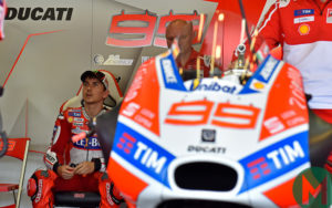 A pista raramente foi um lugar feliz para a Ducati, mas Lorenzo adora o lugar e a atribuição de pneus funcionou bem para a Ducati Desmosedici A pista raramente foi um lugar feliz para a Ducati, mas Lorenzo adora o lugar e a atribuição de pneus funcionou bem para a Ducati Desmosedici