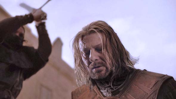 Ned Stark com sua cabeça pronta para a degola